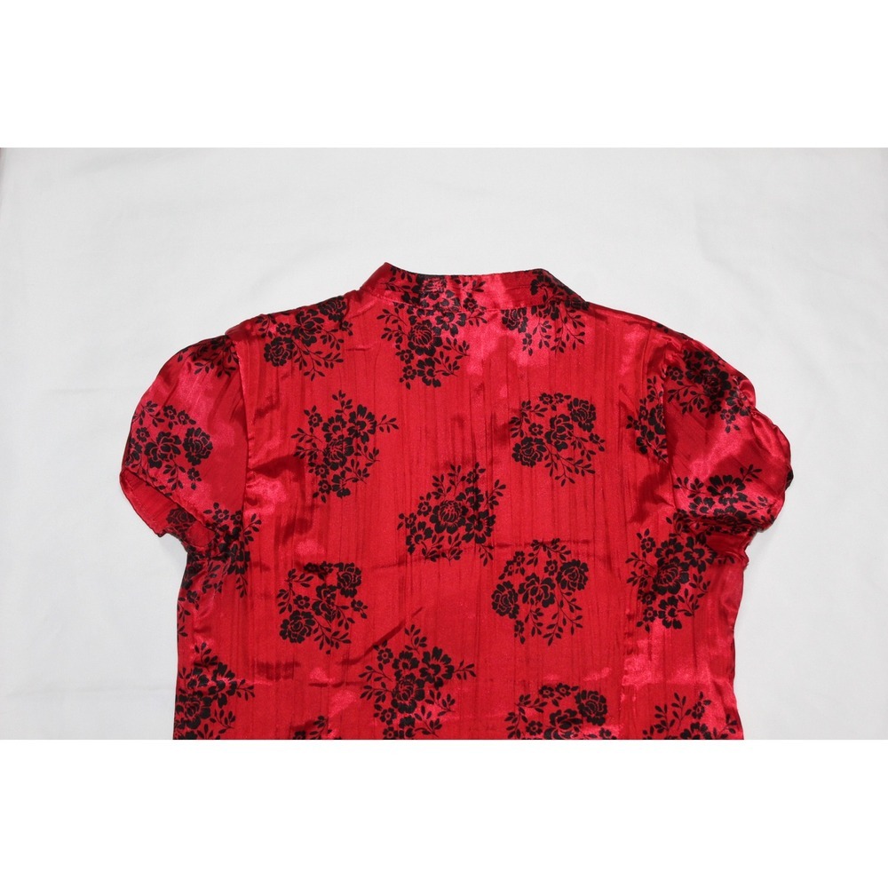 Y2K women's crinkled satin red black floral button down ruched short sleeve - Picture 9 of 10